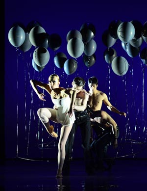 Pavla Mikolavčić, Ovidiu Muscalu, Eugen Dobrescu, Edgar Castillo; Hrvatsko narodno kazalište u Zagrebu: Krešimir Seletković – Martino Müller, Air, kor. i red. Martino Müller, dir. Berislav Šipuš, foto: © Novković