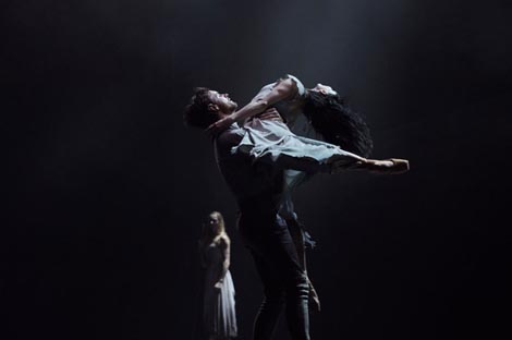 English National Ballet: Giselle, kor. Akram Khan, foto: Laurent Liotardo