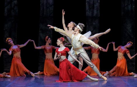 Hrvatsko narodno kazalište u Zagrebu: Ludwig Minkus, Bajadera, kor. Vasilij Medvedev (rema izvorniku Mariusa Patipaa), foto: © Mirko Cvjetko