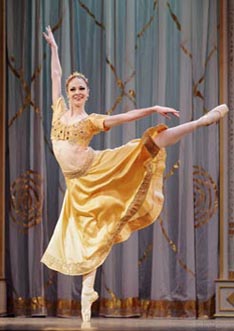 Hrvatsko narodno kazalište u Zagrebu: Ludwig Minkus, Bajadera, kor. Vasilij Medvedev (rema izvorniku Mariusa Patipaa), foto: © Mirko Cvjetko