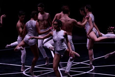 Balet Hrvatskog narodnog kazališta Ivana pl. Zajca, Rijeka: Čipka, koreografkinja Maša Kolar, skladateljica Tena Novak Vincek, foto: © Fanni Tutek Hajnal