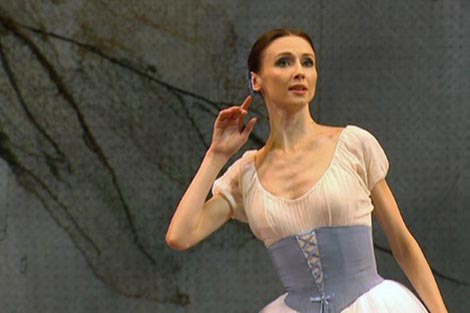 Akademski državni teatar Boljšoj, Moskva: Adolphe Adam, Giselle, kor. Juri Grigorovič