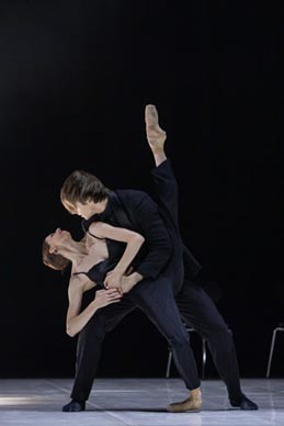 Béjart Ballet Lausanne: Hamlet, kor. Valentina Turcu; foto: © Gregory Batardon