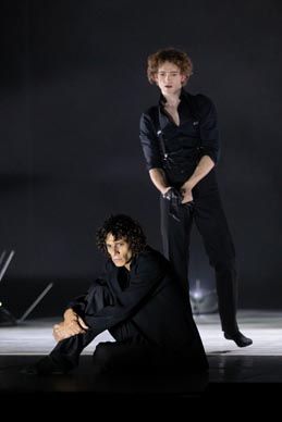 Béjart Ballet Lausanne: Hamlet, kor. Valentina Turcu; foto: © Gregory Batardon