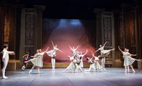 Hrvatsko narodno kazalište u Zagrebu: Petar Iljič Čajkovski, Labuđe jezero, kor. i red. Vladimir Malahov