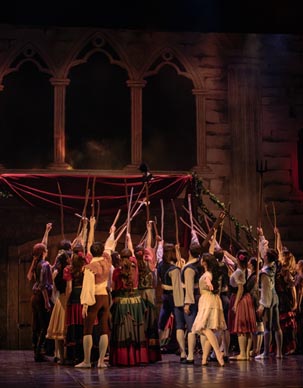 Hrvatsko narodno kazalište Split: Aleksandar Krein, Laurencia, kor. Vakthang Čabukiani, uprizorenje Nina Ananiašvili, foto: Nemi Bulat