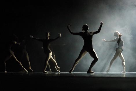 n(u/O)minous, kor. Ludmila Komkova; Hrvatsko narodno kazalište Ivana pl. Zajca: Transparada, kor. Mauro Bigonzetti, Maša Kolar, Walter Matteini, Ina Broeckx, Andonis Foniadakis, Ludmila Komkova, Marco Goecke, Nadav Zelner, foto: Fanni Tutek-Hajnal