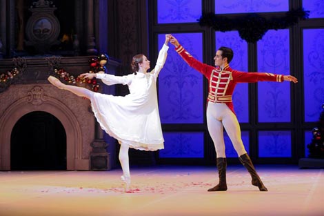 Hrvatsko narodno kazalište u Zagrebu: Petar Iljič Čajkovski – Vladimir Malahov, Orašar, kor. i red. Vladimir Malahov, foto: Mara Bratoš