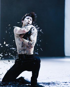 Hrvatsko narodno kazalište u Zagrebu: Gustav Mahler - Valentina Turcu, Smrt u Veneciji, kor. i red. Valentina Turcu