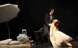 Alexandre Dumas sin – Carl Davis – Derek Deane: DAMA S KAMELIJAMA, Milka Hribar-Bartolović i Ilir Kerni; foto: Saša Novković